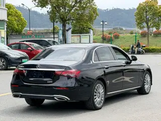 Mercedes-Benz E-Class 2023 E 300 L Fashionable Passenger car exterior photo 4 Mercedes-Benz E-Class 2023 E 300 L Fashionable Passenger car exterior photo 4