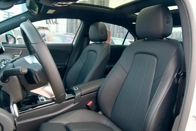 Mercedes-Benz A-Class 2024 A 180 L interior photo 8 Mercedes-Benz A-Class 2024 A 180 L interior photo 8