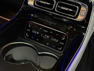 Mercedes-Benz Mercedes-Maybach S-Class 2022 S 680 4MATIC Originality Gao Ding First Edition interior photo 16 Mercedes-Benz Mercedes-Maybach S-Class 2022 S 680 4MATIC Originality Gao Ding First Edition interior photo 16