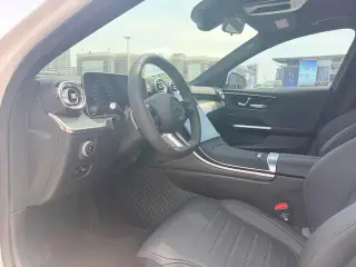 Mercedes-Benz C-Class 2025 Restyling C 260 L Sports version interior photo 10 Mercedes-Benz C-Class 2025 Restyling C 260 L Sports version interior photo 10