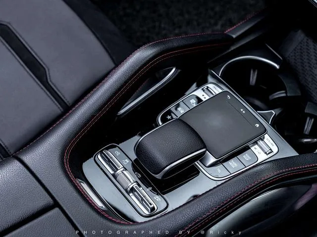 Mercedes-Benz GLE AMG 2022 AMG GLE 53 4MATIC interior photo 9