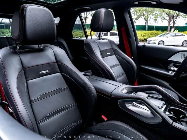 Mercedes-Benz GLE AMG 2022 AMG GLE 53 4MATIC interior photo 10