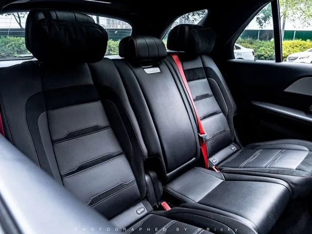 Mercedes-Benz GLE AMG 2022 AMG GLE 53 4MATIC interior photo 12