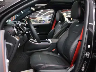 Mercedes-Benz GLC AMG 2024 AMG GLC 43 4MATIC interior photo 11 Mercedes-Benz GLC AMG 2024 AMG GLC 43 4MATIC interior photo 11