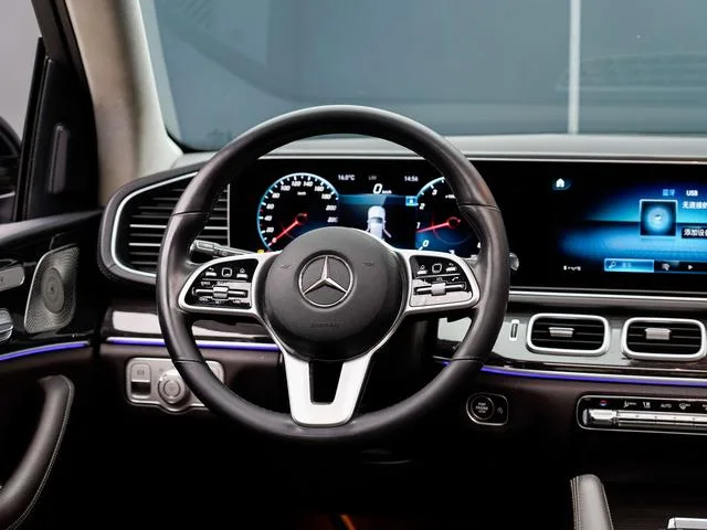 Mercedes-Benz GLE (Imported) 2021 GLE 350 4MATIC Fashionable interior photo 15 Mercedes-Benz GLE (Imported) 2021 GLE 350 4MATIC Fashionable interior photo 15