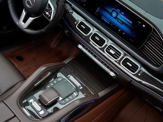 Mercedes-Benz GLE (Imported) 2021 GLE 350 4MATIC Fashionable interior photo 17 Mercedes-Benz GLE (Imported) 2021 GLE 350 4MATIC Fashionable interior photo 17