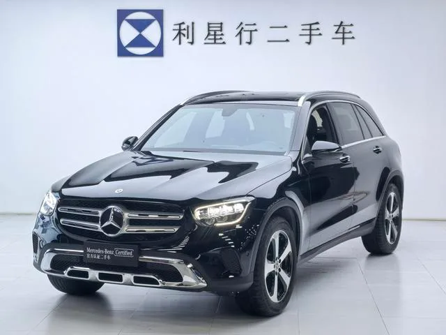 Mercedes-Benz GLC 2021 GLC 260 L 4MATIC Dynamic exterior photo 1 Mercedes-Benz GLC 2021 GLC 260 L 4MATIC Dynamic exterior photo 1