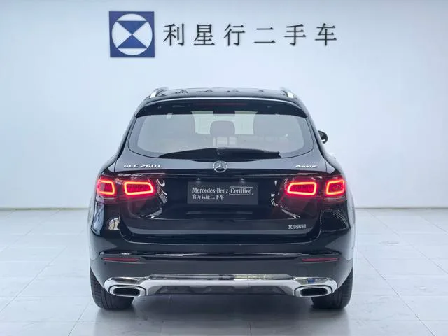 Mercedes-Benz GLC 2021 GLC 260 L 4MATIC Dynamic exterior photo 6 Mercedes-Benz GLC 2021 GLC 260 L 4MATIC Dynamic exterior photo 6