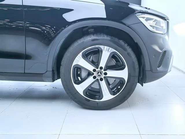 Mercedes-Benz GLC 2021 GLC 260 L 4MATIC Dynamic interior photo 10 Mercedes-Benz GLC 2021 GLC 260 L 4MATIC Dynamic interior photo 10