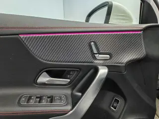 Mercedes-Benz A-Class 2023 A 200 L Edición de moda de coche deportivo interior foto 17 Mercedes-Benz A-Class 2023 A 200 L Edición de moda de coche deportivo interior foto 17
