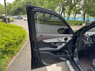 Mercedes-Benz GLC 2021 GLC 260 L 4MATIC Dynamic interior photo 13 Mercedes-Benz GLC 2021 GLC 260 L 4MATIC Dynamic interior photo 13