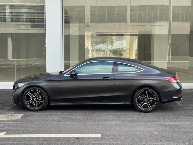 Mercedes-Benz C-Class 2021 C 260 Coupé extérieur photo 5 Mercedes-Benz C-Class 2021 C 260 Coupé extérieur photo 5