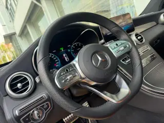 Mercedes-Benz C-Class 2021 C 260 Coupé intérieur photo 13 Mercedes-Benz C-Class 2021 C 260 Coupé intérieur photo 13