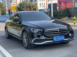 Mercedes-Benz E-Class 2023 E 260 L Passenger car exterior photo 3