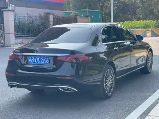 Mercedes-Benz E-Class 2023 E 260 L Passenger car exterior photo 4