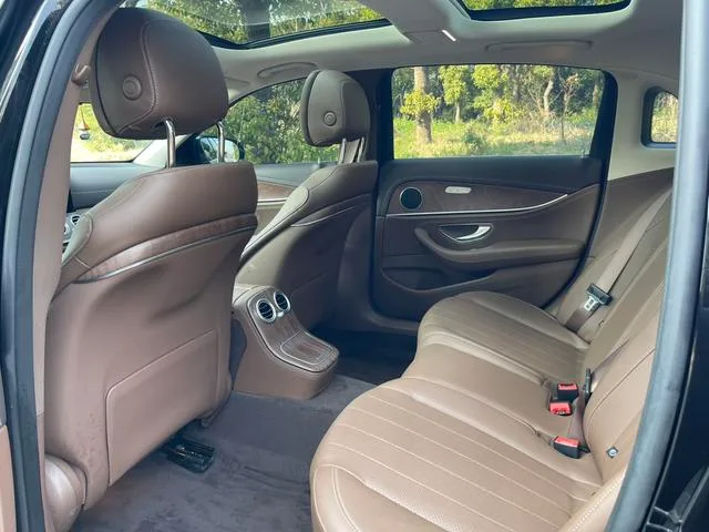 Mercedes-Benz E-Class 2023 E 260 L Passenger car interior photo 10