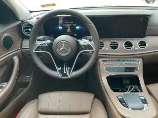 Mercedes-Benz E-Class 2023 E 260 L Passenger car interior photo 12