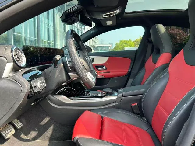Mercedes-Benz CLA AMG 2023 AMG CLA 35 4MATIC interior photo 10 Mercedes-Benz CLA AMG 2023 AMG CLA 35 4MATIC interior photo 10