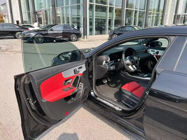 Mercedes-Benz CLA AMG 2023 AMG CLA 35 4MATIC interior photo 11 Mercedes-Benz CLA AMG 2023 AMG CLA 35 4MATIC interior photo 11
