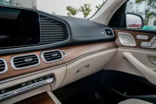 Mercedes-Benz GLE (Imported) 2024 GLE 450 4MATIC Style tendance intérieur photo 12 Mercedes-Benz GLE (Imported) 2024 GLE 450 4MATIC Style tendance intérieur photo 12