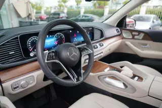 Mercedes-Benz GLE (Imported) 2024 GLE 450 4MATIC Style tendance intérieur photo 20 Mercedes-Benz GLE (Imported) 2024 GLE 450 4MATIC Style tendance intérieur photo 20