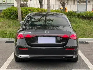 Mercedes-Benz E-Class 2024 E 300 L De lujo Coche exterior foto 5