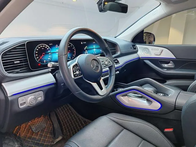 Mercedes-Benz GLE Coupe 2022 GLE 350 4MATIC coupe SUV Luxury type exterior photo 10