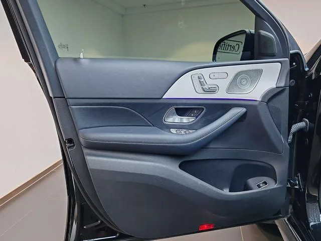 Mercedes-Benz GLE Coupe 2022 GLE 350 4MATIC coupe SUV Luxury type interior photo 14