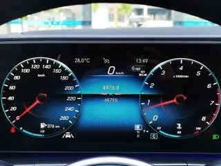 Mercedes-Benz GLE (Imported) 2023 GLE 350 4MATIC Fashionable interior photo 12