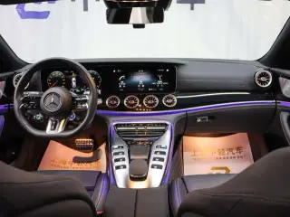 Mercedes-Benz AMG GT 2023 AMG GT 50 Voiture de sport à quatre portes intérieur photo 14 Mercedes-Benz AMG GT 2023 AMG GT 50 Voiture de sport à quatre portes intérieur photo 14