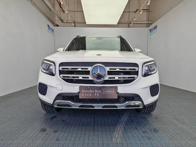 Mercedes-Benz GLB 2023 GLB 220 Style tendance extérieur photo 2