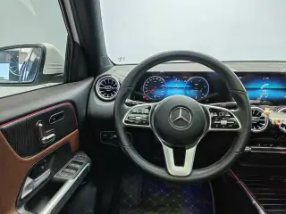 Mercedes-Benz GLB 2023 GLB 220 Style tendance extérieur photo 9