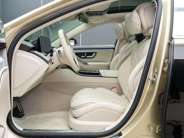 Mercedes-Benz Mercedes-Maybach S-Class 2023 S 680 4MATIC intérieur photo 11