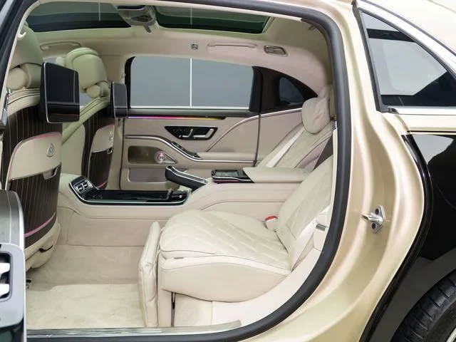 Mercedes-Benz Mercedes-Maybach S-Class 2023 S 680 4MATIC intérieur photo 13