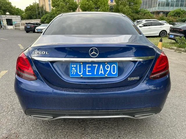 Mercedes-Benz C-Class 2021 C 260 L Version sportive intérieur photo 8