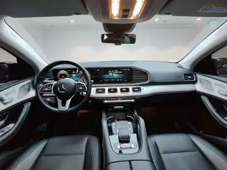Mercedes-Benz GLE Coupe 2022 GLE 350 4MATIC Coupé SUV Estilo de moda interior foto 13 Mercedes-Benz GLE Coupe 2022 GLE 350 4MATIC Coupé SUV Estilo de moda interior foto 13