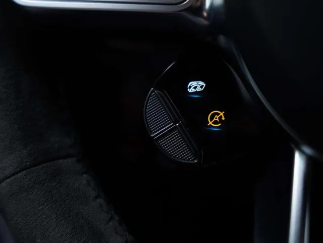 Mercedes-Benz AMG GT 2019 AMG GT interior foto 13 Mercedes-Benz AMG GT 2019 AMG GT interior foto 13