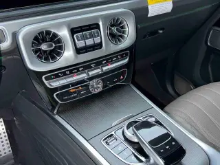 Mercedes-Benz Mercedes-AMG G-Class 2022 AMG G 63 intérieur photo 20