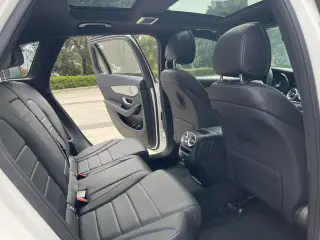 Mercedes-Benz GLC 2021 GLC 260 L 4MATIC Dinámico interior foto 13 Mercedes-Benz GLC 2021 GLC 260 L 4MATIC Dinámico interior foto 13