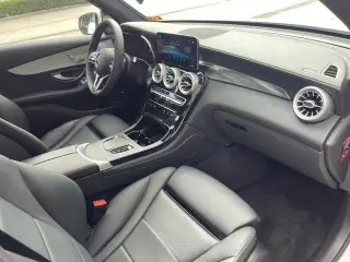 Mercedes-Benz GLC 2021 GLC 260 L 4MATIC Dinámico interior foto 15 Mercedes-Benz GLC 2021 GLC 260 L 4MATIC Dinámico interior foto 15
