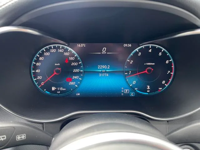 Mercedes-Benz GLC 2021 GLC 260 L 4MATIC Dinámico interior foto 17 Mercedes-Benz GLC 2021 GLC 260 L 4MATIC Dinámico interior foto 17