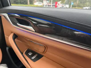 BMW 5 Series 2020 530Li Leading Type M Sports suit interior photo 11