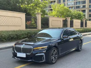 BMW 7 Series 2021 730Li M Sports suit exterior photo 1