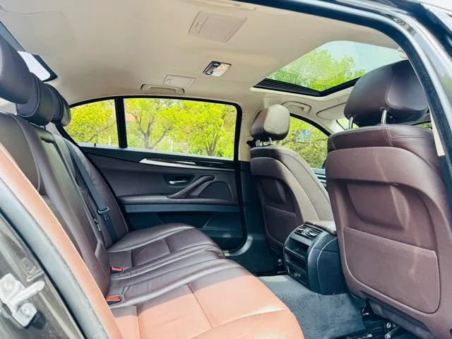BMW 5 Series 2017 525Li Ensemble de design de luxe intérieur photo 12