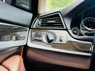 BMW 5 Series 2017 525Li Ensemble de design de luxe intérieur photo 20