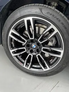 BMW 5 Series 2024 530Li Лидирующий M Спортивный костюм интерьер фото 19