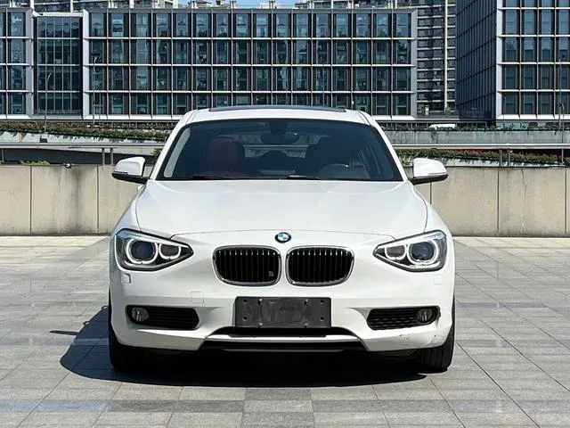 BMW 1 Series (Imported) 2013 Модификация 118i Лидирующий экстерьер фото 2