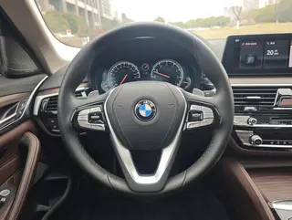 BMW 5 Series 2018 Restyling 530Li Leading Type Luxury Set interior photo 11 BMW 5 Series 2018 Restyling 530Li Leading Type Luxury Set interior photo 11