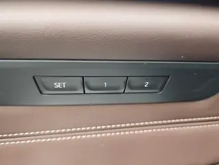 BMW 5 Series 2018 Restyling 530Li Leading Type Luxury Set interior photo 20 BMW 5 Series 2018 Restyling 530Li Leading Type Luxury Set interior photo 20