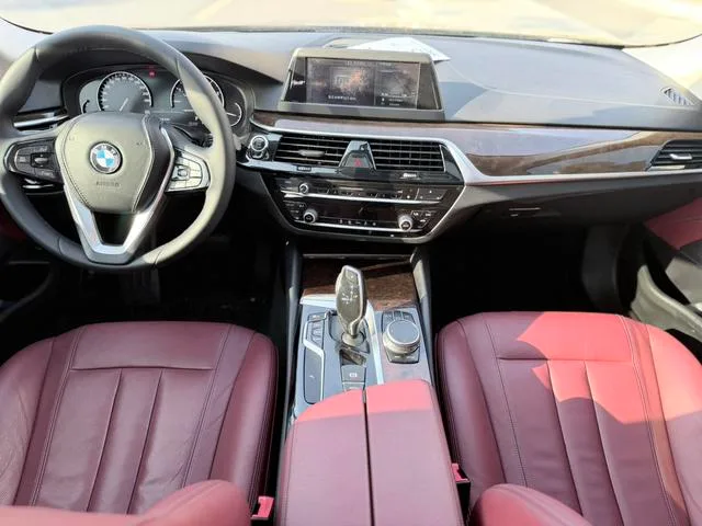BMW 5 Series 2018 528Li Édition spéciale répertoriée extérieur photo 7 BMW 5 Series 2018 528Li Édition spéciale répertoriée extérieur photo 7